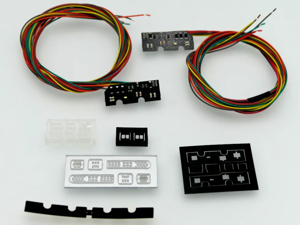 Servonaut LH6FH4x2 Volvo Rücklicht für 7,2V bis 12V