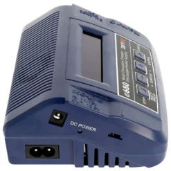 SkyRC Ladegerät e680 AC/DC LiPo 1-6s 10A 80W