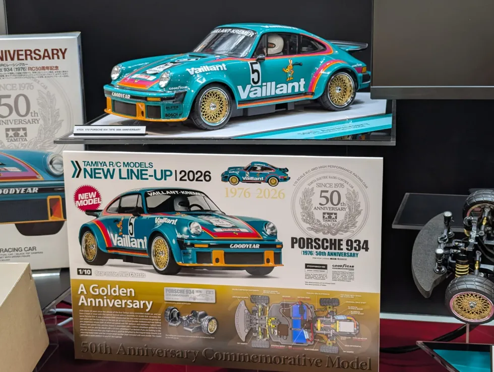 Tamiya 47524 Porsche 934 turbo Vaillant-Kremer 50th Anniv. Bausatz