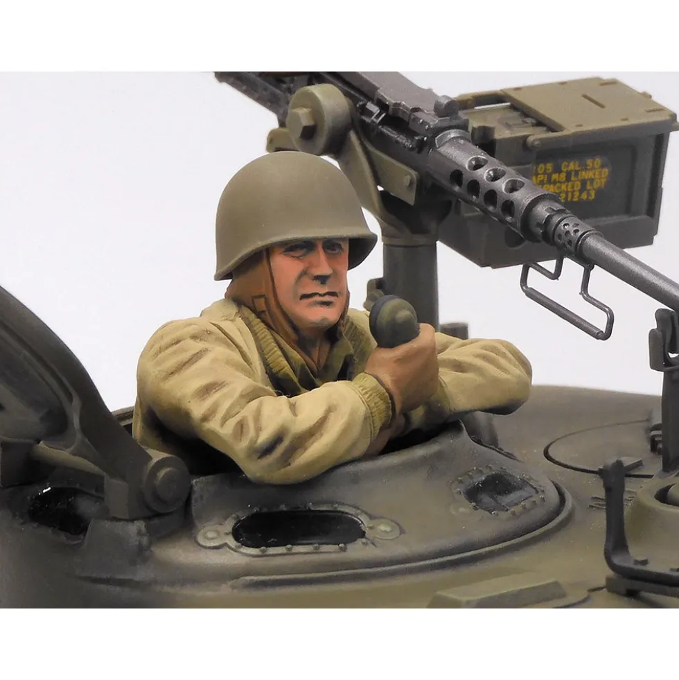 Tamiya 56048 US M4 Sherman 105mm 1:16