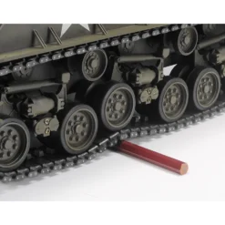 Tamiya 56048 US M4 Sherman 105mm 1:16